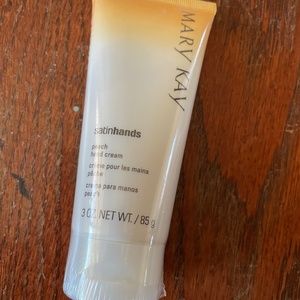 Mary Kay satinhands peach hand cream